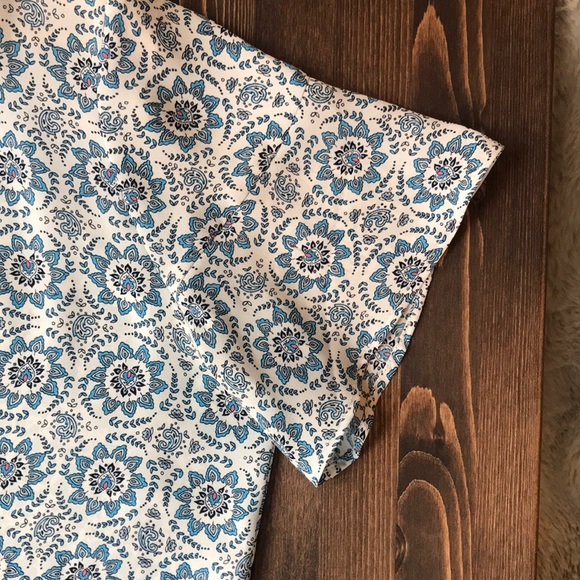 Loft split back blouse - Picture 2 of 5